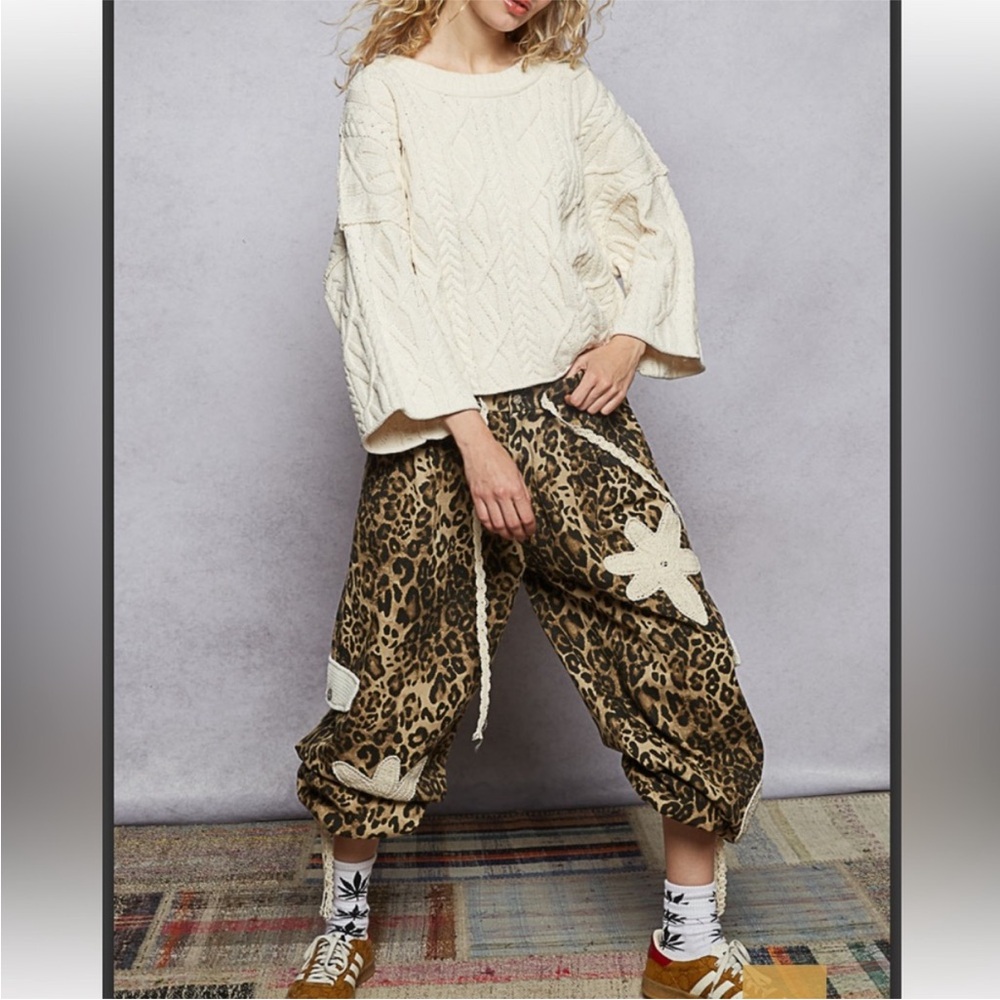 POL Leopard Print Pants - Picture 3 of 8